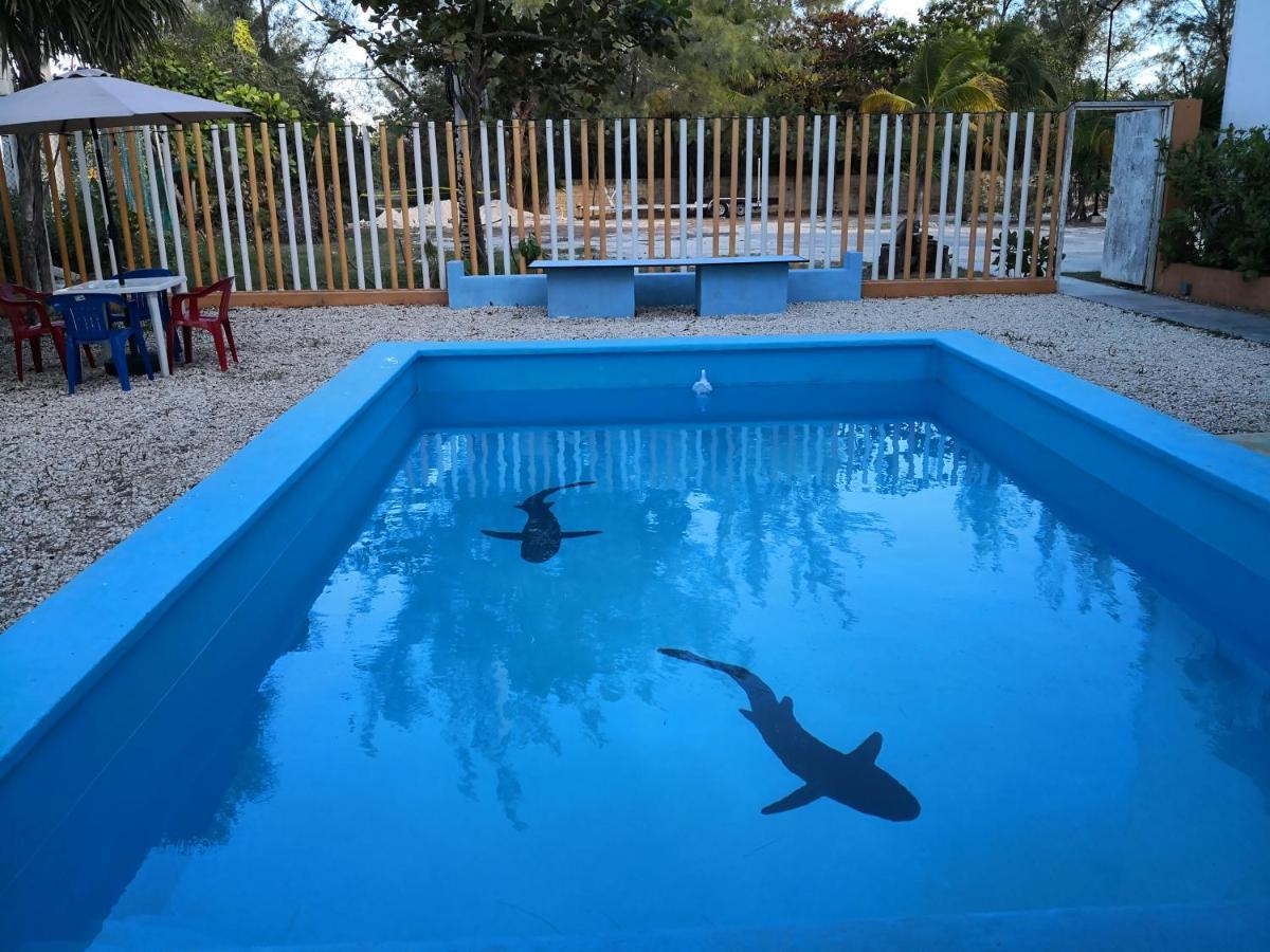 Punta Sam Hostel Канкун Екстериор снимка