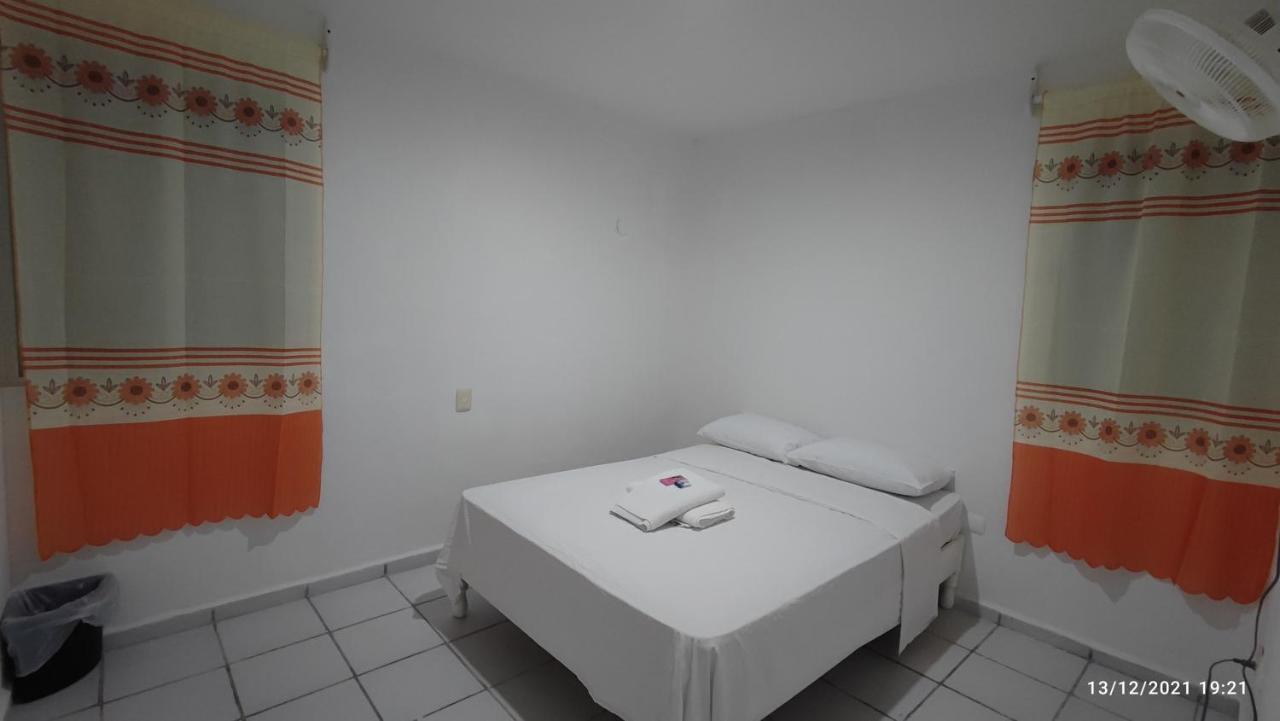 Punta Sam Hostel Канкун Екстериор снимка