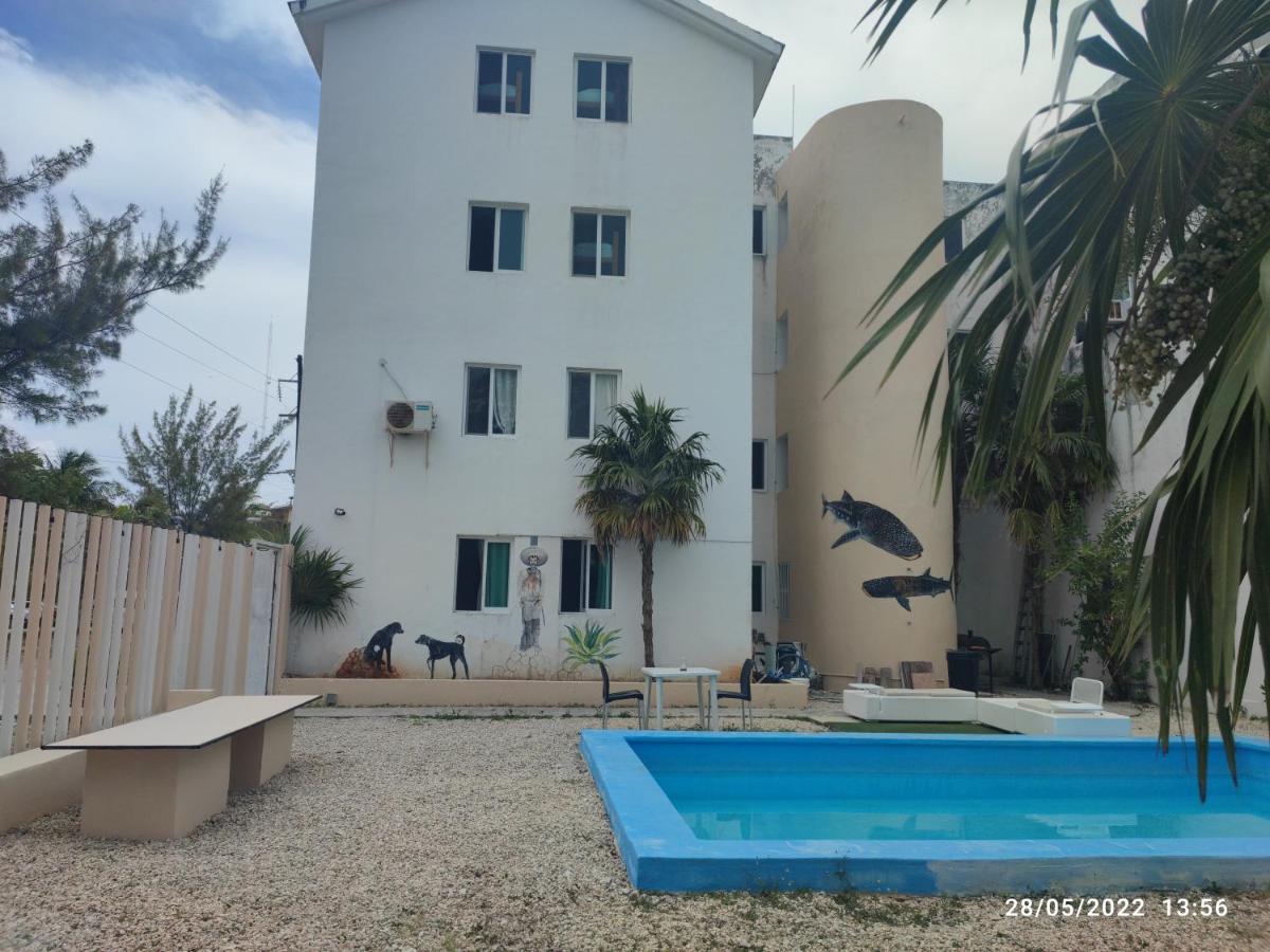 Punta Sam Hostel Канкун Екстериор снимка